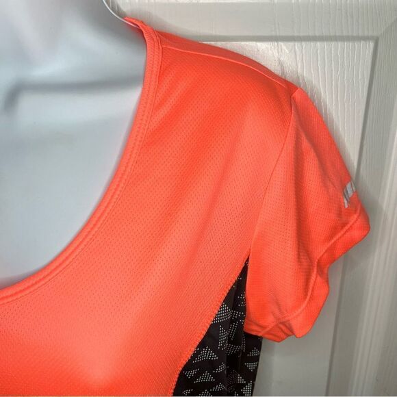 Academy BCG Bio Viz 360 Reflective Athletic Top VNeck Sport Tee Neon Orange M - Picture 3 of 12